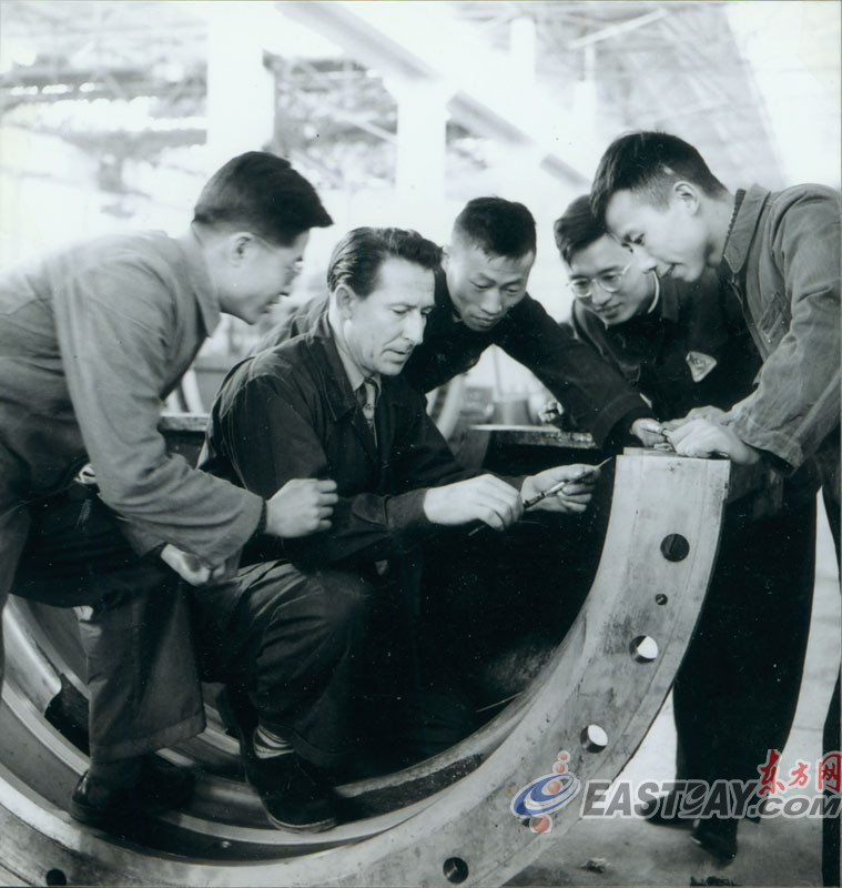 捷克专家在上海汽轮机厂