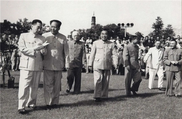向科学进军2.jpg