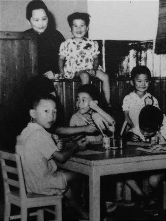 宋庆龄2.jpg